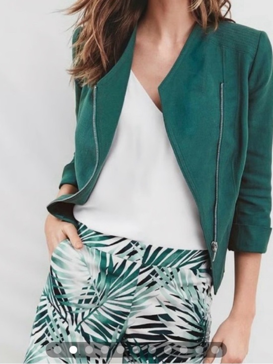 White House Black Market Jackets & Blazers - White House Black Market Teal Open-Front Cropped Blazer